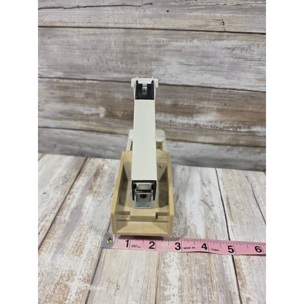 Vintage Tonka Bell System Bucket Truck Diecast Metal Utility Vehicle White Tan - Picture 7 of 8